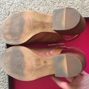 Vince Camuto Lavette peep toe booties